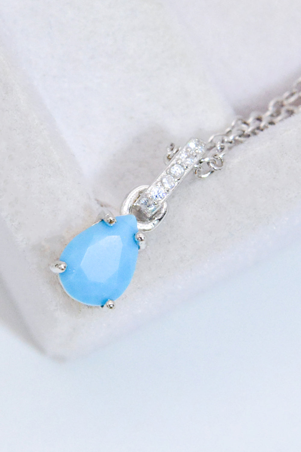 Teardrop Turquoise 4-Prong Pendant Necklace - Roe Creation