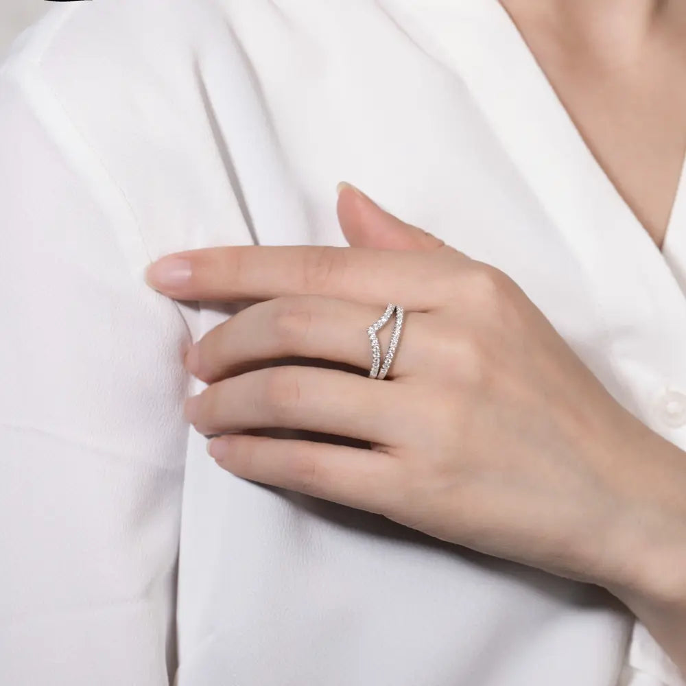 Moissanite 925 Sterling Silver Ring - Roe Creation