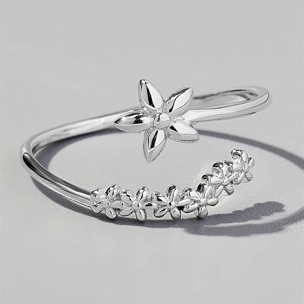 925 Sterling Silver Flower Ring - Roe Creation