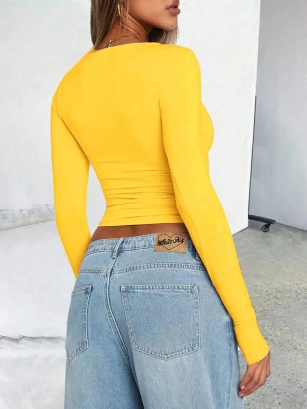Solid Color Round Neck Long Sleeve T-Shirt - Roe Creation