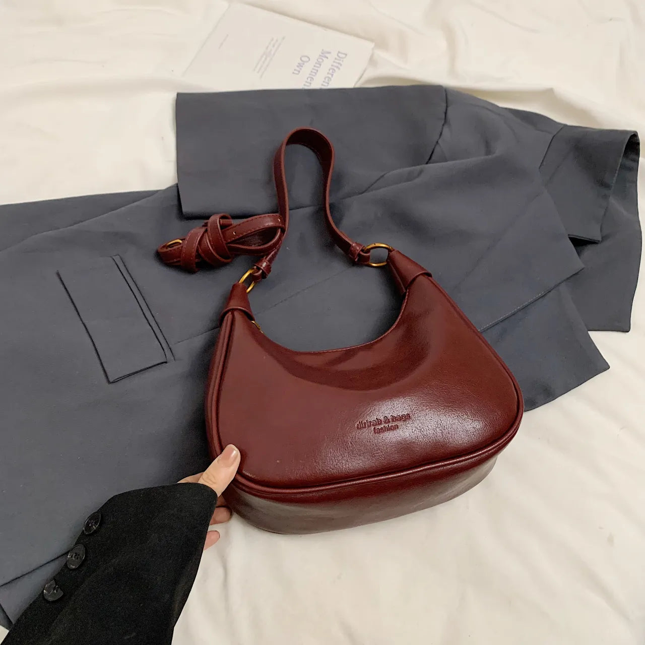 Curved Leather Shoulder Bag - Roe Creation