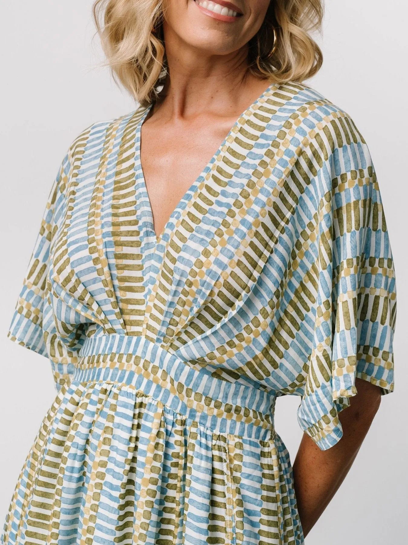 Slit V-Neck Short Sleeve Maxi Dress - Roe Creation