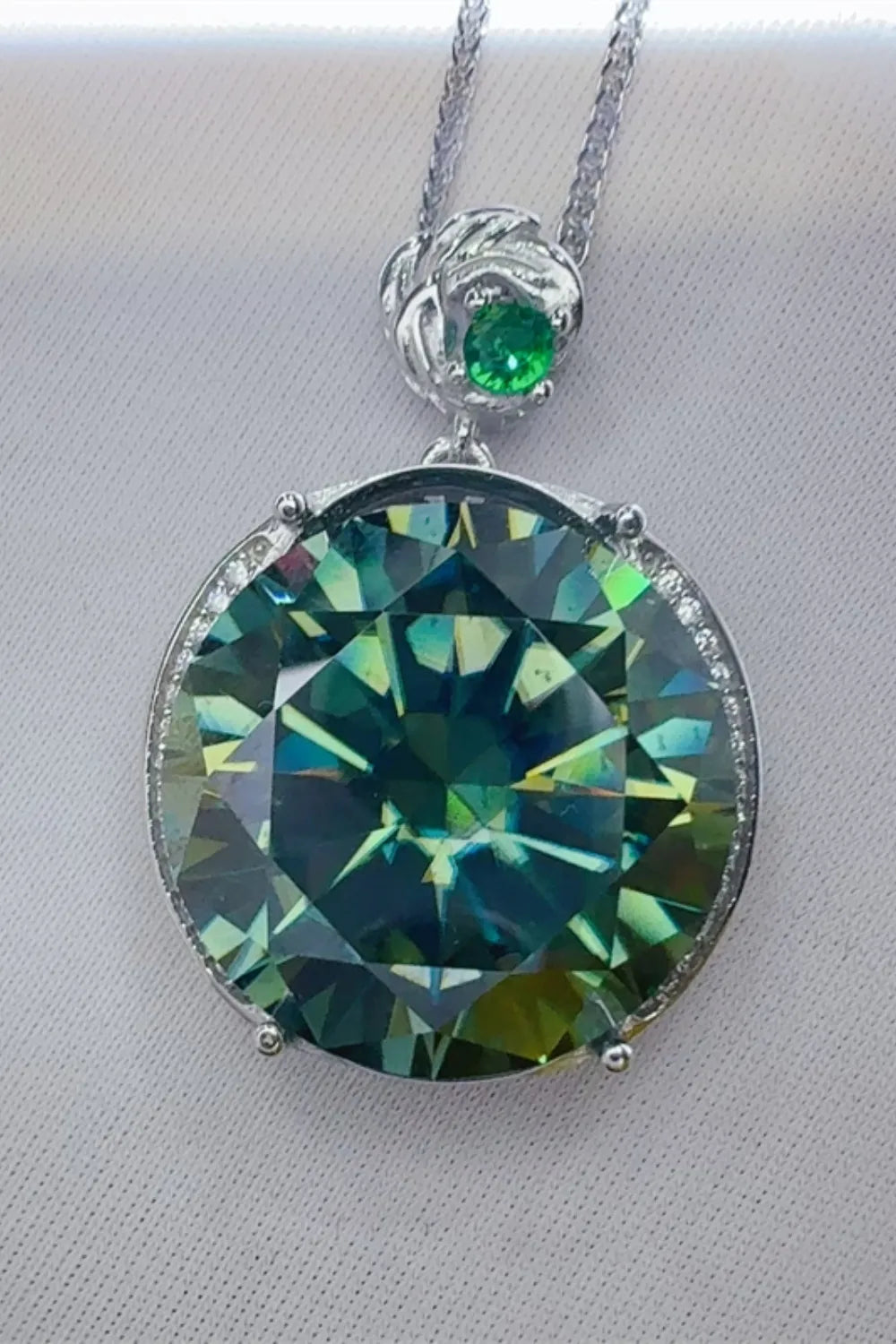 20 Carat Moissanite 925 Sterling Silver Pendant Necklace - Roe Creation