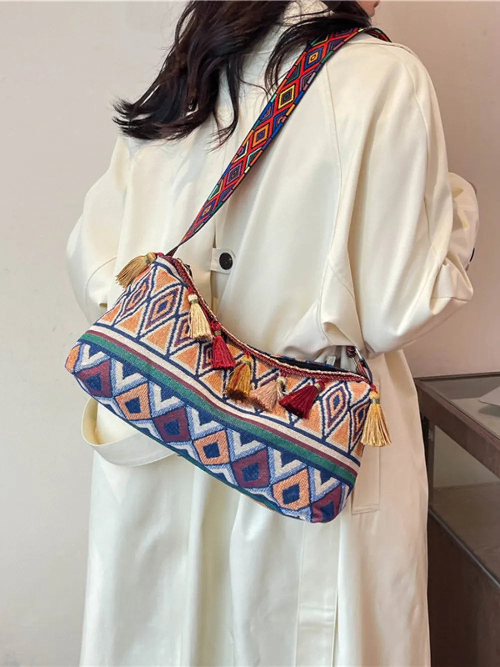 Retro Patterned Shoulder Bag with Tassel and Adjustable Strap - Roe Creation
