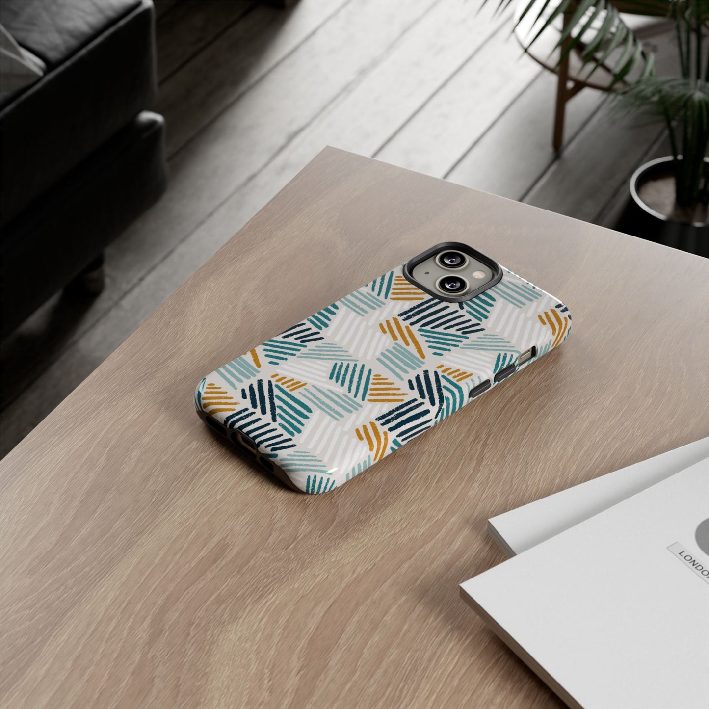 Stylish Tough Phone Case with Geometric Design