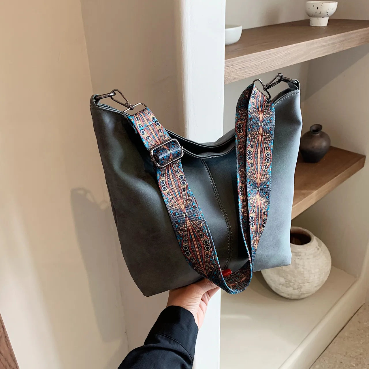 Adjustable Strap Shoulder Bag - Roe Creation