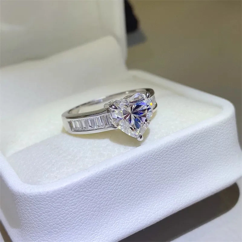 3 Carat Moissanite 925 Sterling Silver Ring - Roe Creation