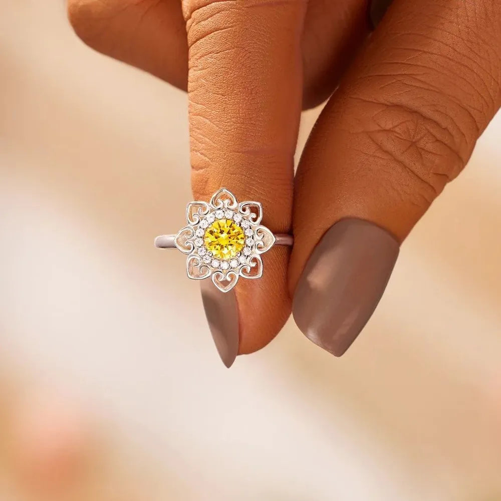 Flower Shape Zircon Platinum-Plated 925 Sterling Silver Ring - Roe Creation