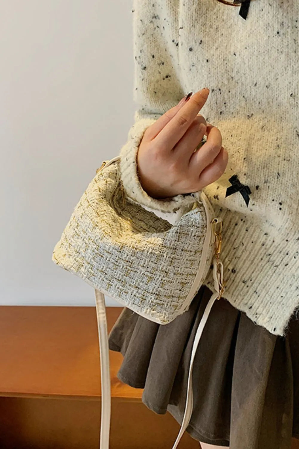 Woven Shoulder Bag with Removable Strap - Roe Creation