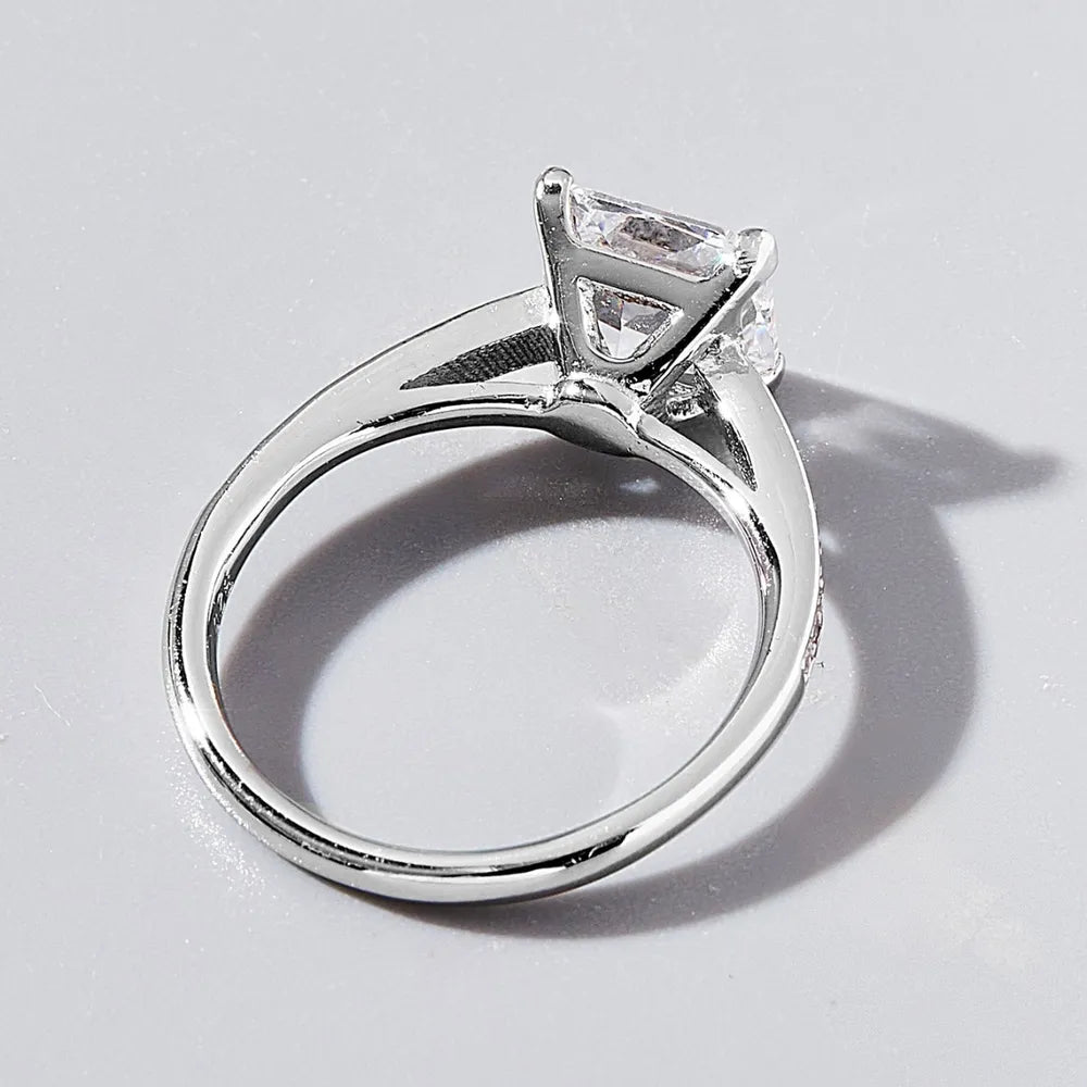 925 Sterling Silver Zircon Ring - Roe Creation