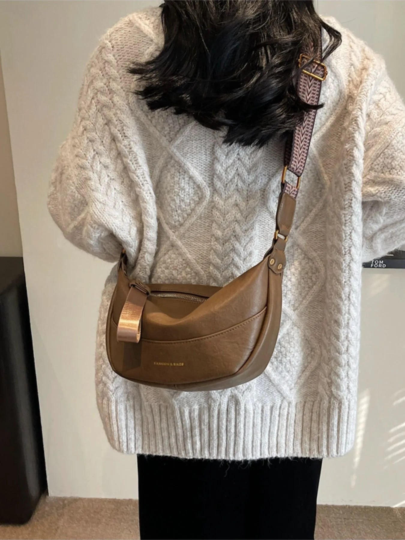 Leather Shoulder Bag with Woven Strap - Roe Creation