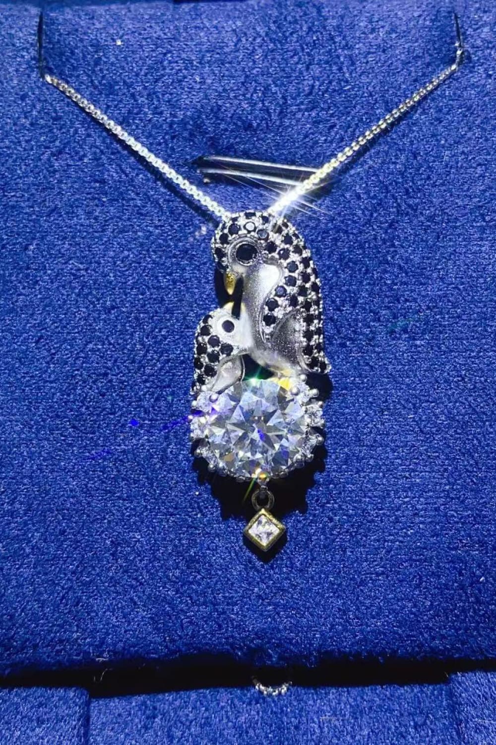 2 Carat Moissanite 925 Sterling Silver Necklace - Roe Creation
