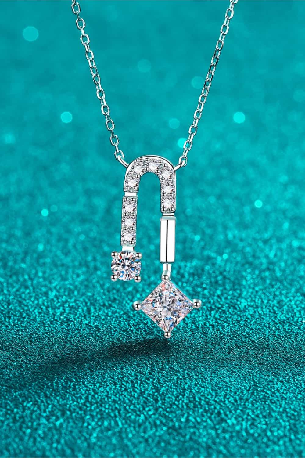 1.3 Carat Moissanite 925 Sterling Silver Necklace - Roe Creation