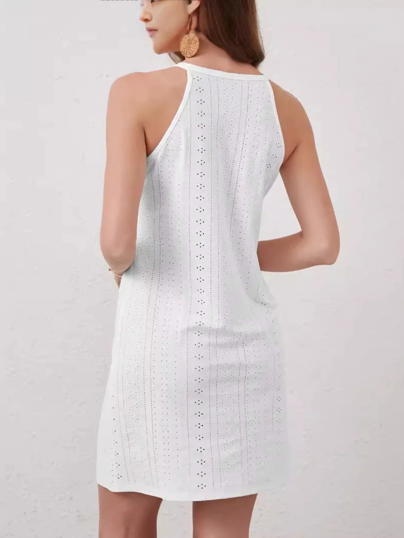 Eyelet Flower Sleeveless Mini Dress - Roe Creation