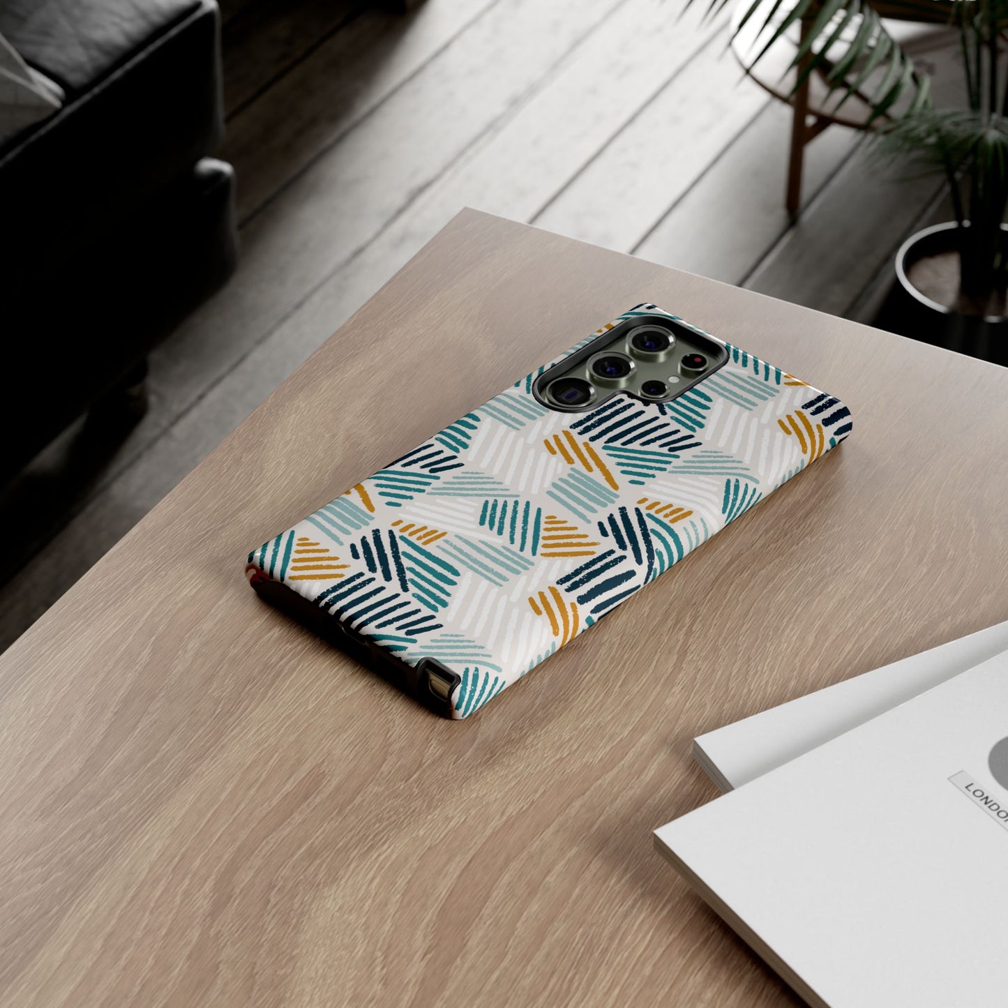 Stylish Tough Phone Case with Geometric Design