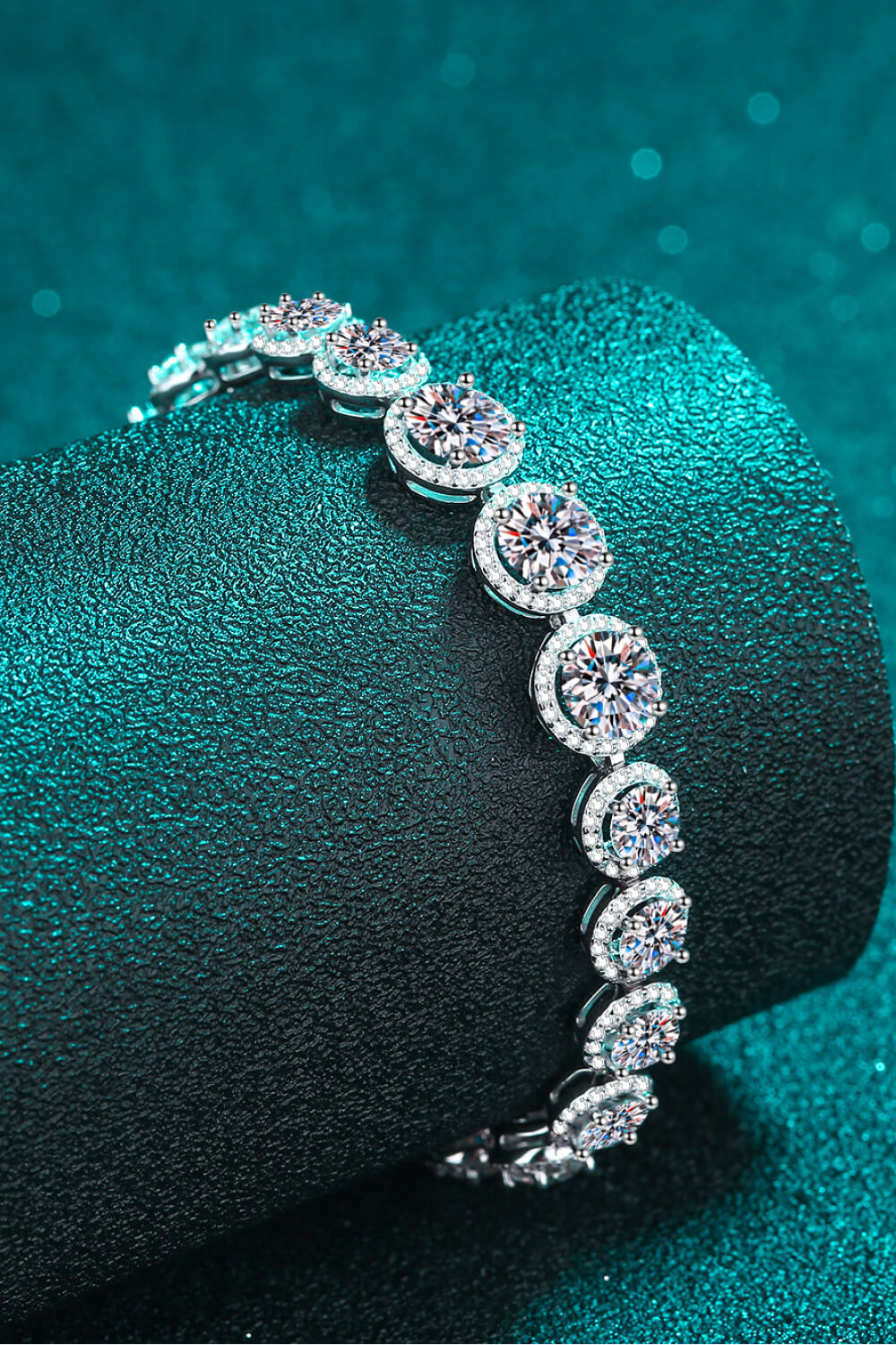 925 Sterling Silver 10.4 Carat Moissanite Bracelet - Roe Creation