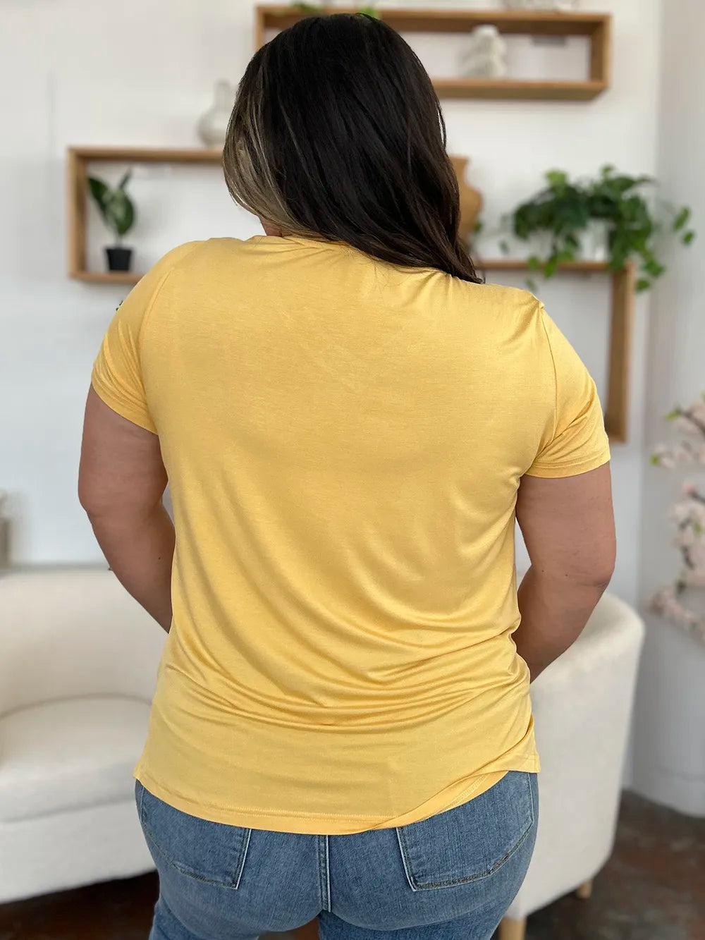 Basic Bae Bamboo Full Size V-Neck High-Low T-Shirt - Roe Creation