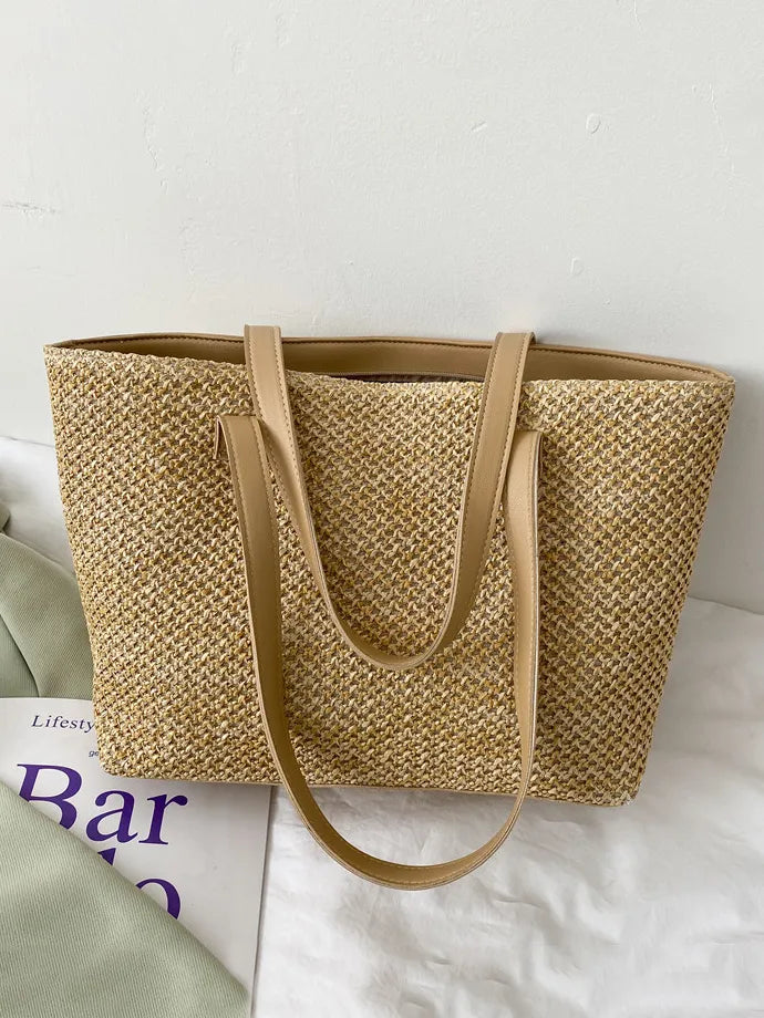 Woven Straw Tote Bag in Solid Colour - Roe Creation