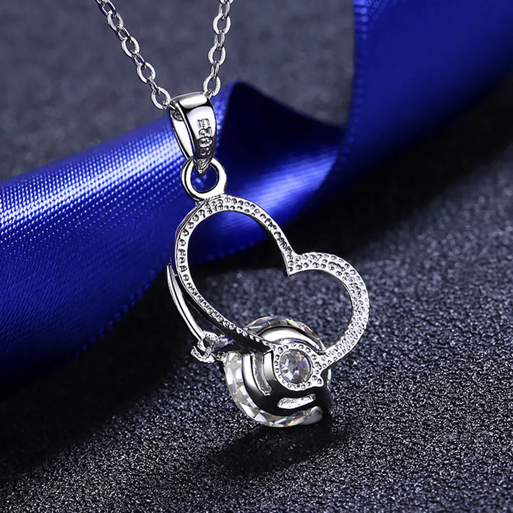 2 Carat Moissanite Heart 925 Sterling Silver Necklace - Roe Creation