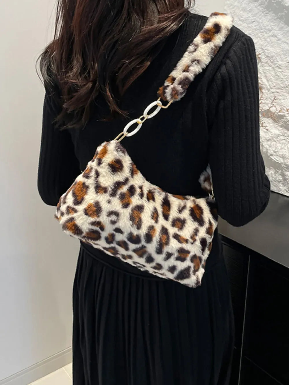 Leopard Print Fluffy Shoulder Bag - Roe Creation