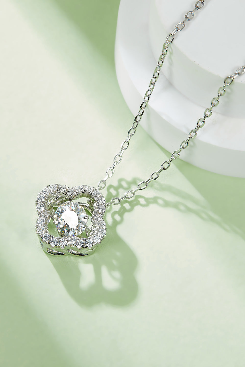 Moissanite Four Leaf Clover Pendant Necklace - Roe Creation