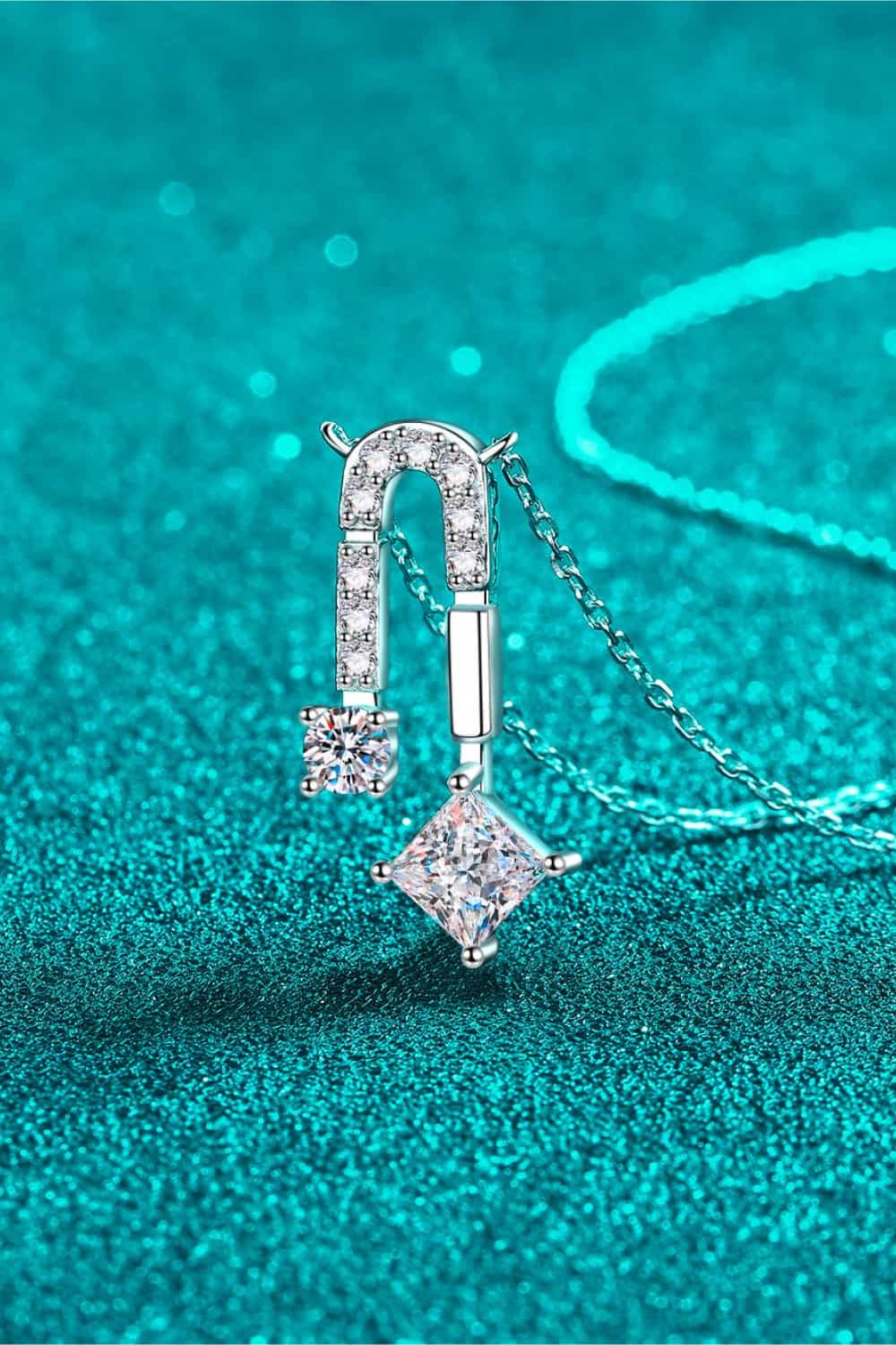 1.3 Carat Moissanite 925 Sterling Silver Necklace - Roe Creation