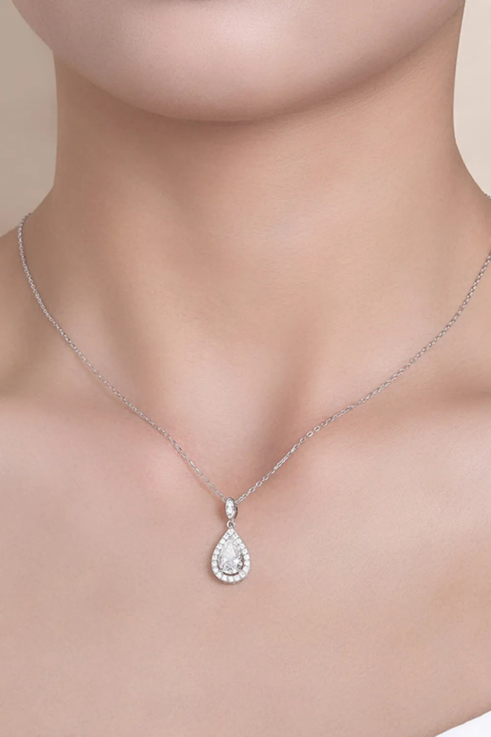 1.5 Carat Moissanite 925 Sterling Silver Teardrop Necklace - Roe Creation