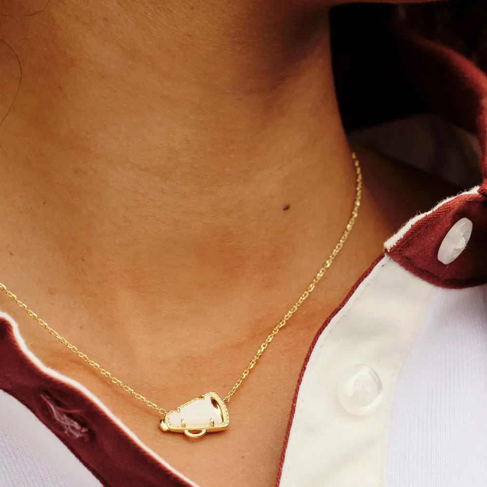 Sporty Element Resin Necklace - Roe Creation