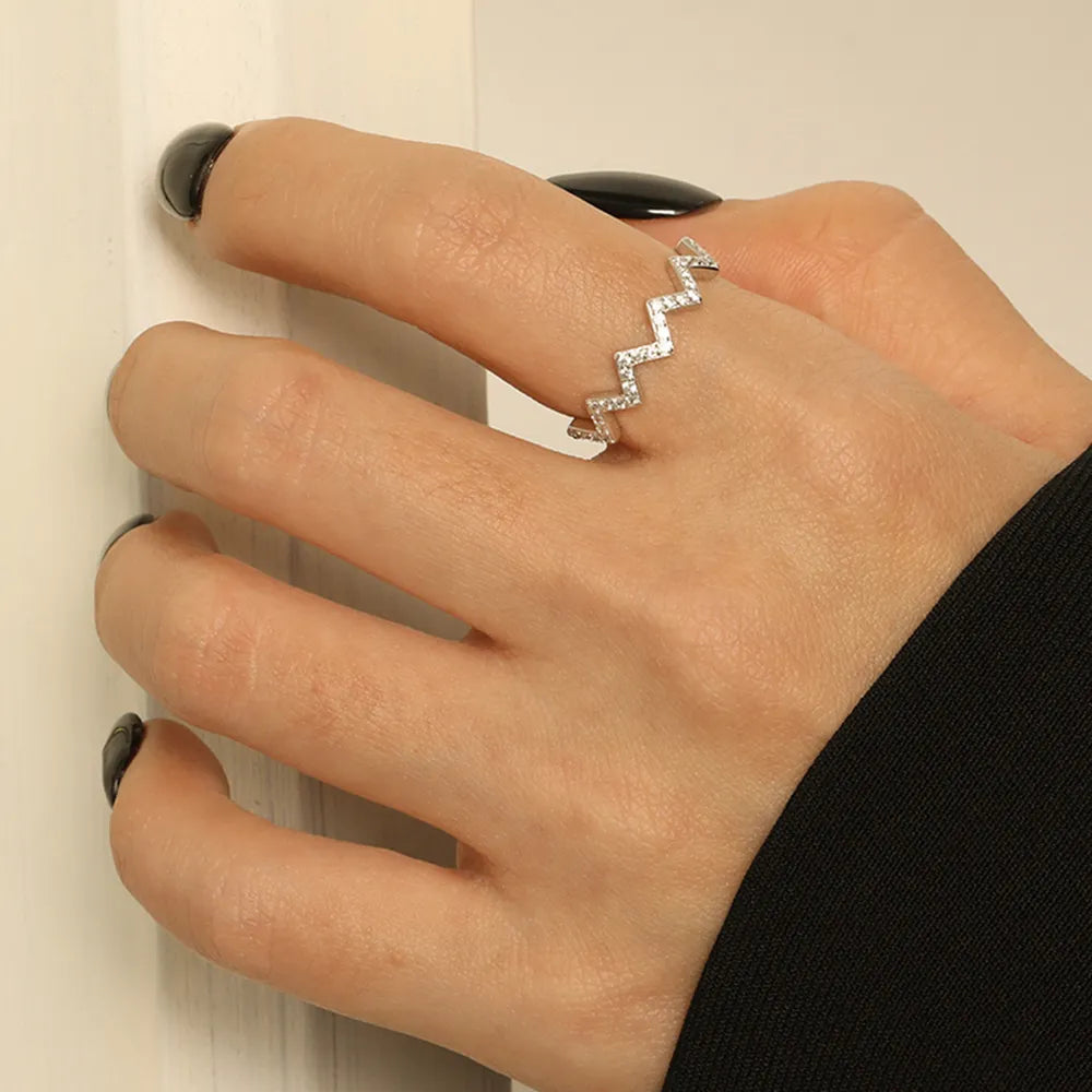 Wave Shape 925 Sterling Silver Ring - Roe Creation
