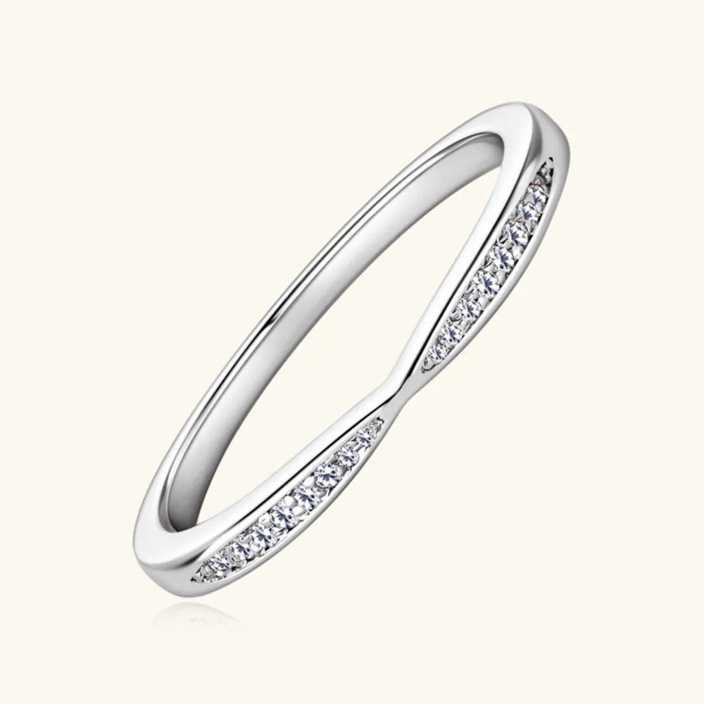 925 Sterling Silver Inlaid Moissanite Ring - Roe Creation