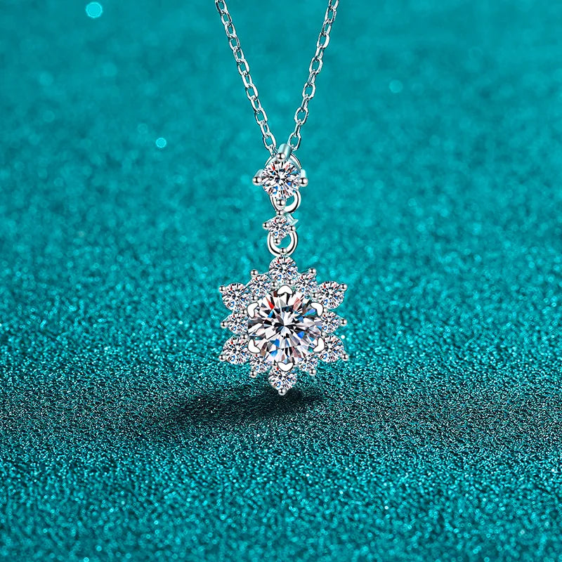 1 Carat Moissanite Zircon 925 Sterling Silver Necklace - Roe Creation