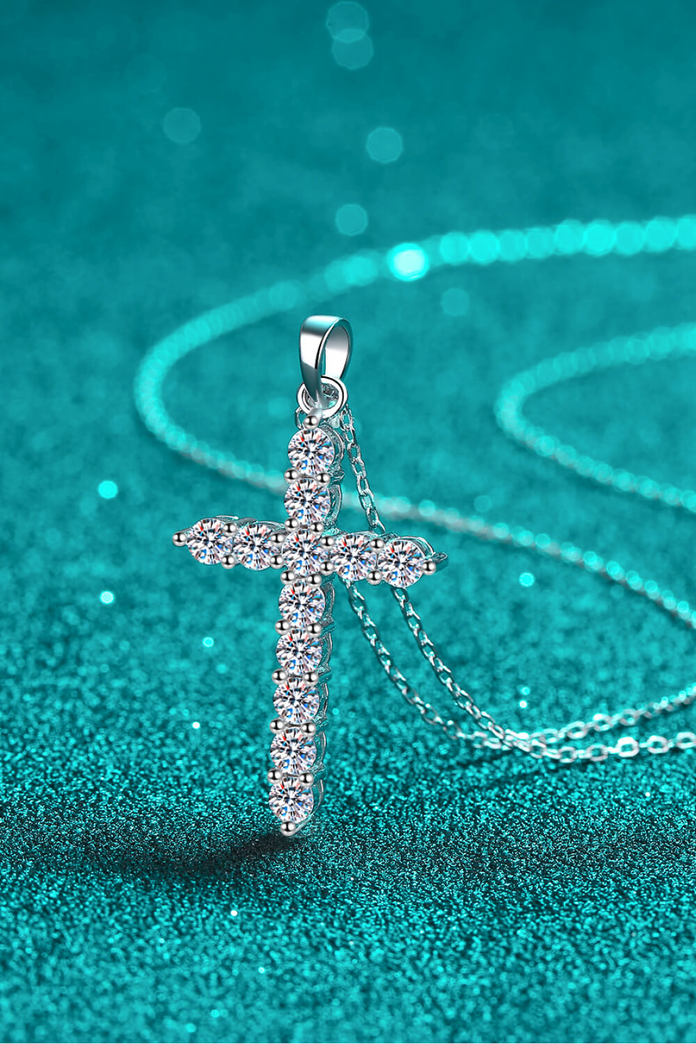 Adored 925 Sterling Silver Cross Moissanite Necklace - Roe Creation