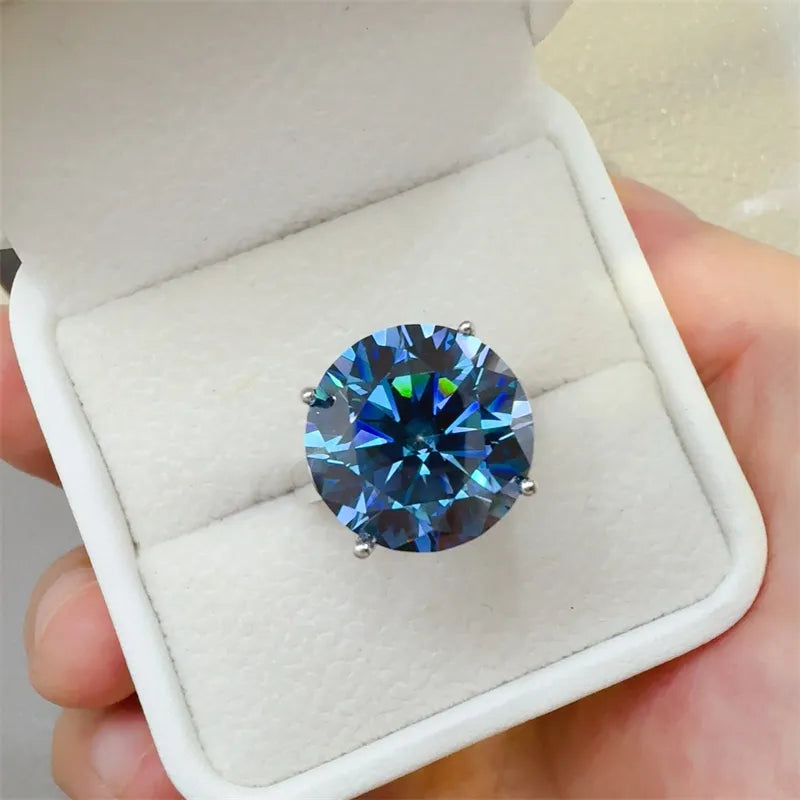 10 Carat 925 Sterling Silver Moissanite Ring - Roe Creation