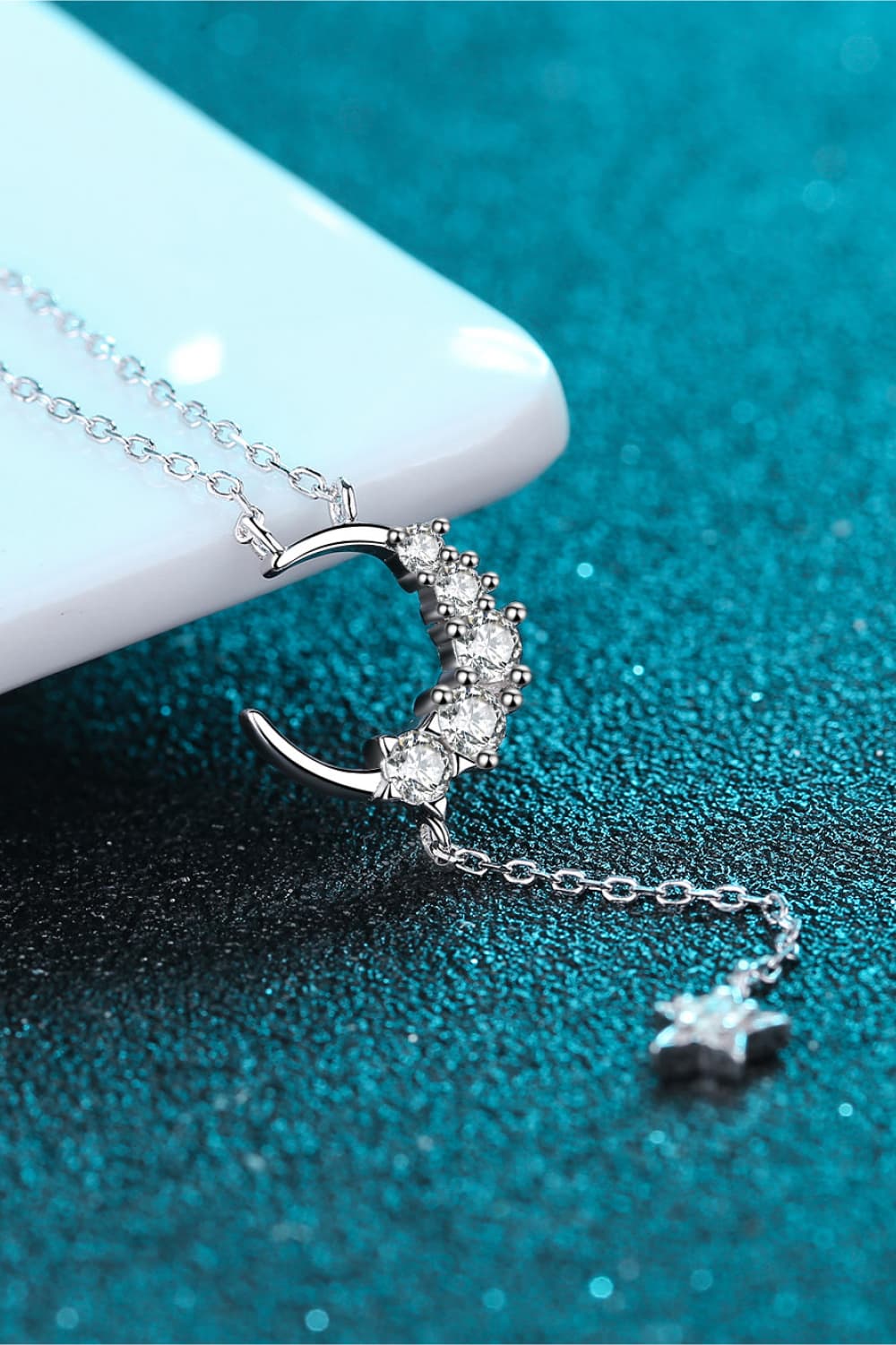 Star & Moon Moissanite Necklace - Roe Creation