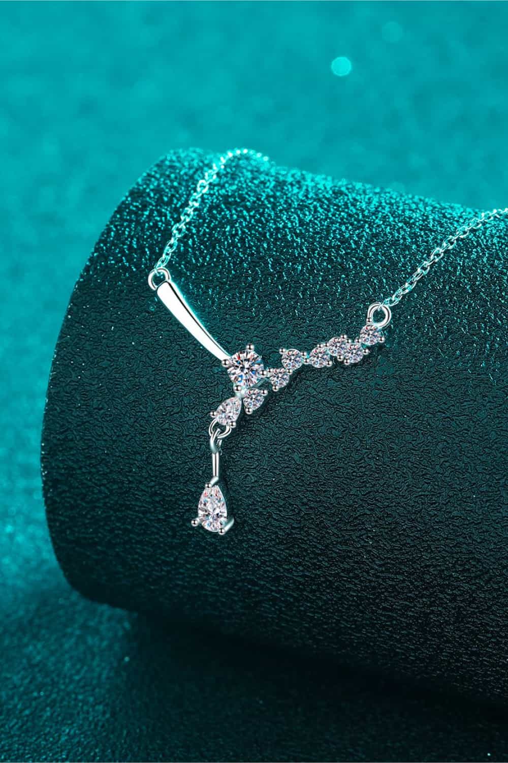1 Carat Moissanite 925 Sterling Silver Necklace - Roe Creation