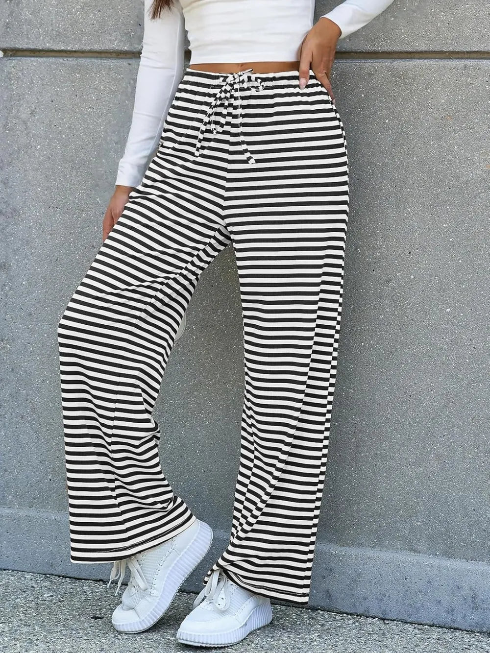 Lovelet Striped Wide Leg Pants - Roe Creation