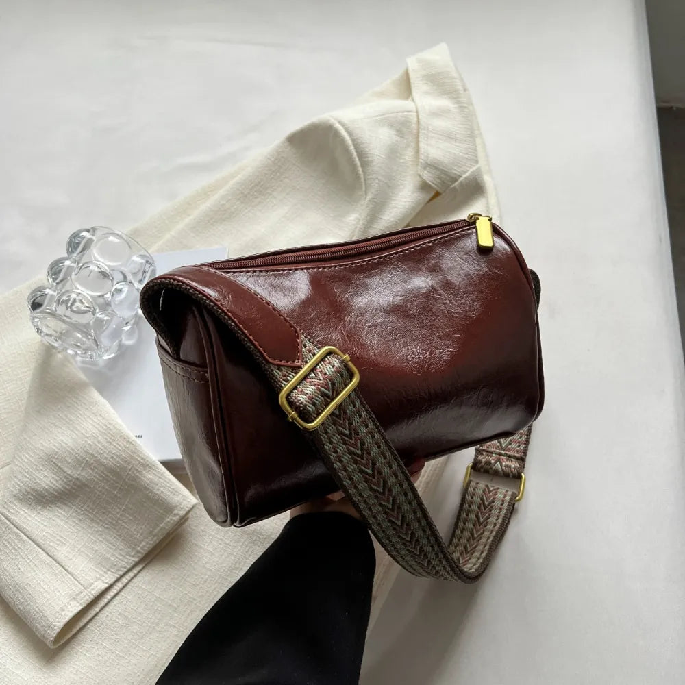 Leather Shoulder Bag with Woven Strap - Roe Creation