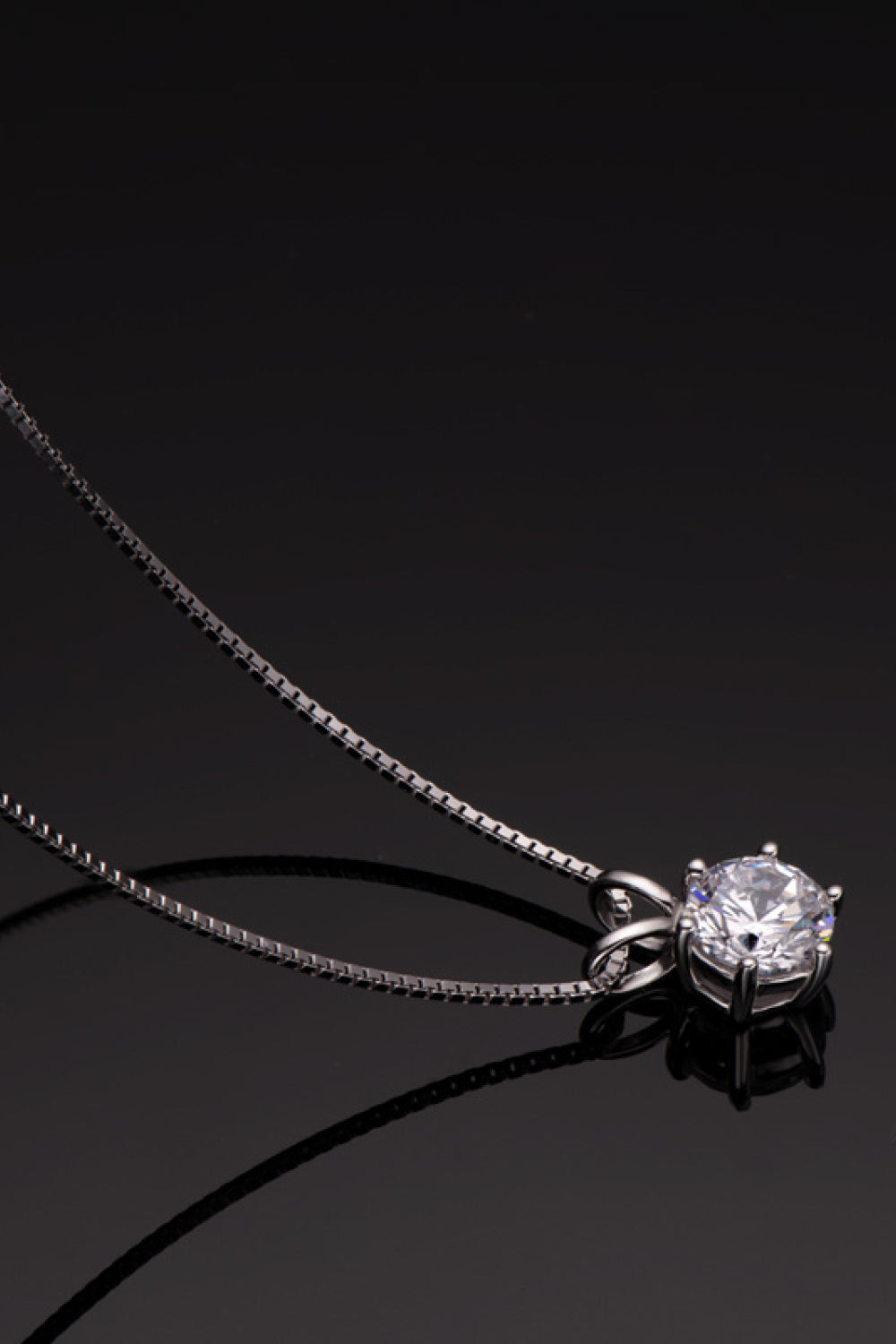 925 Sterling Silver 1 Carat Moissanite Pendant Necklace - Roe Creation