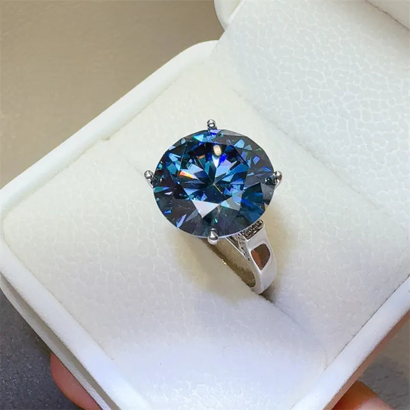 10 Carat 925 Sterling Silver Moissanite Ring - Roe Creation
