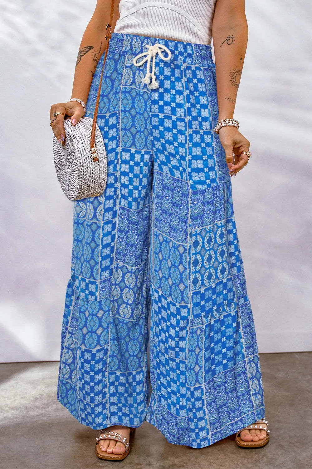 Full Size Drawstring Printed Wide Leg Pants - Roe Creation