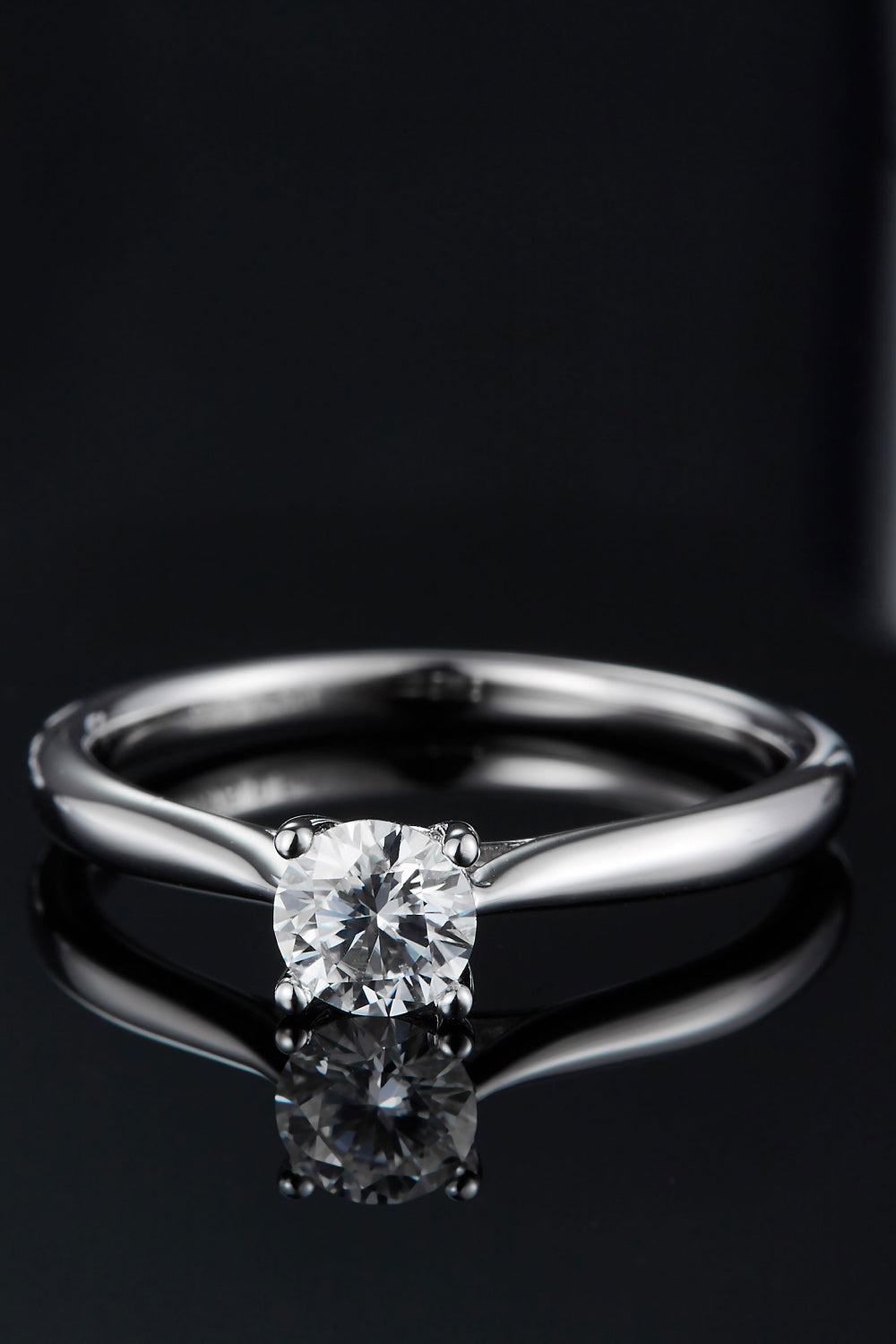 Moissanite 925 Sterling Silver Solitaire Ring - Roe Creation