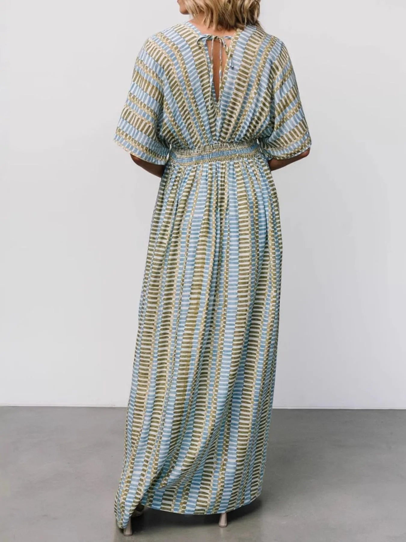 Slit V-Neck Short Sleeve Maxi Dress - Roe Creation