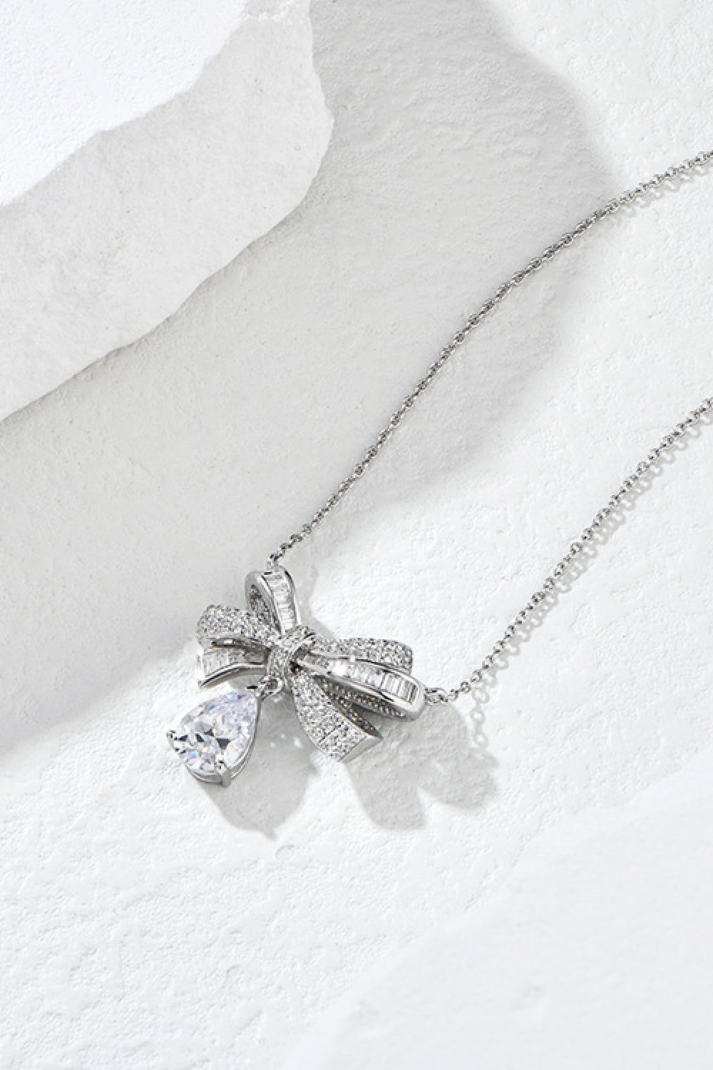 Teardrop Shape 925 Sterling Silver Zircon Pendant Necklace - Roe Creation