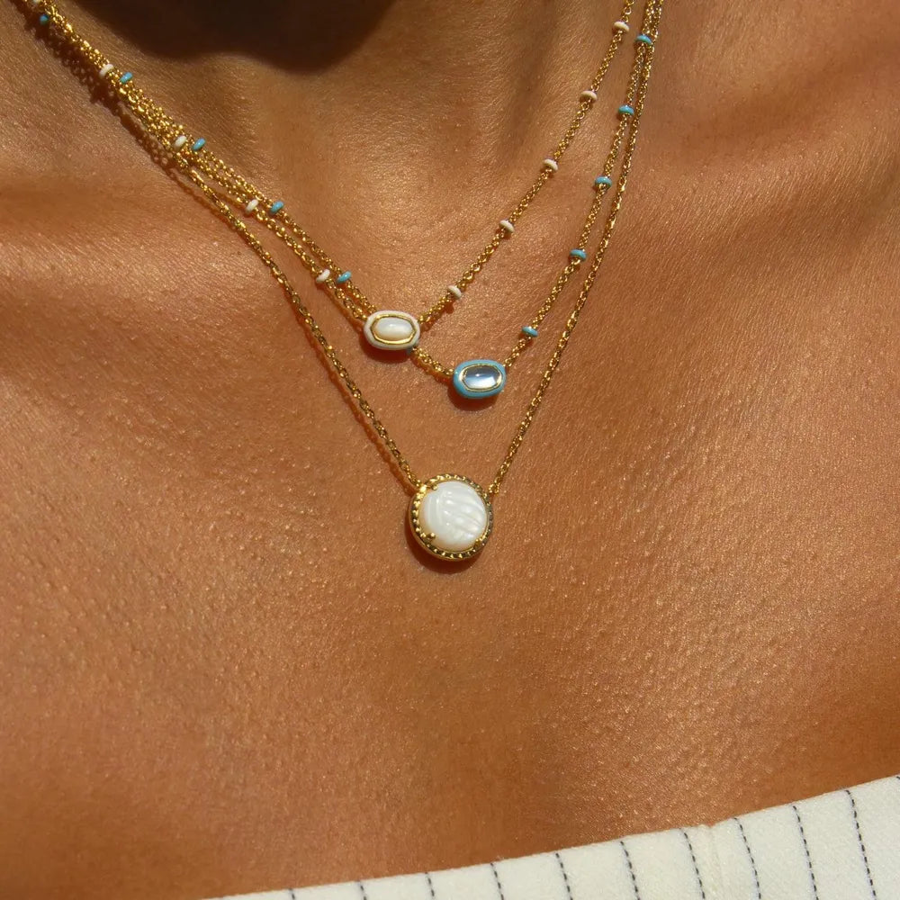 Sporty Element Resin Necklace - Roe Creation