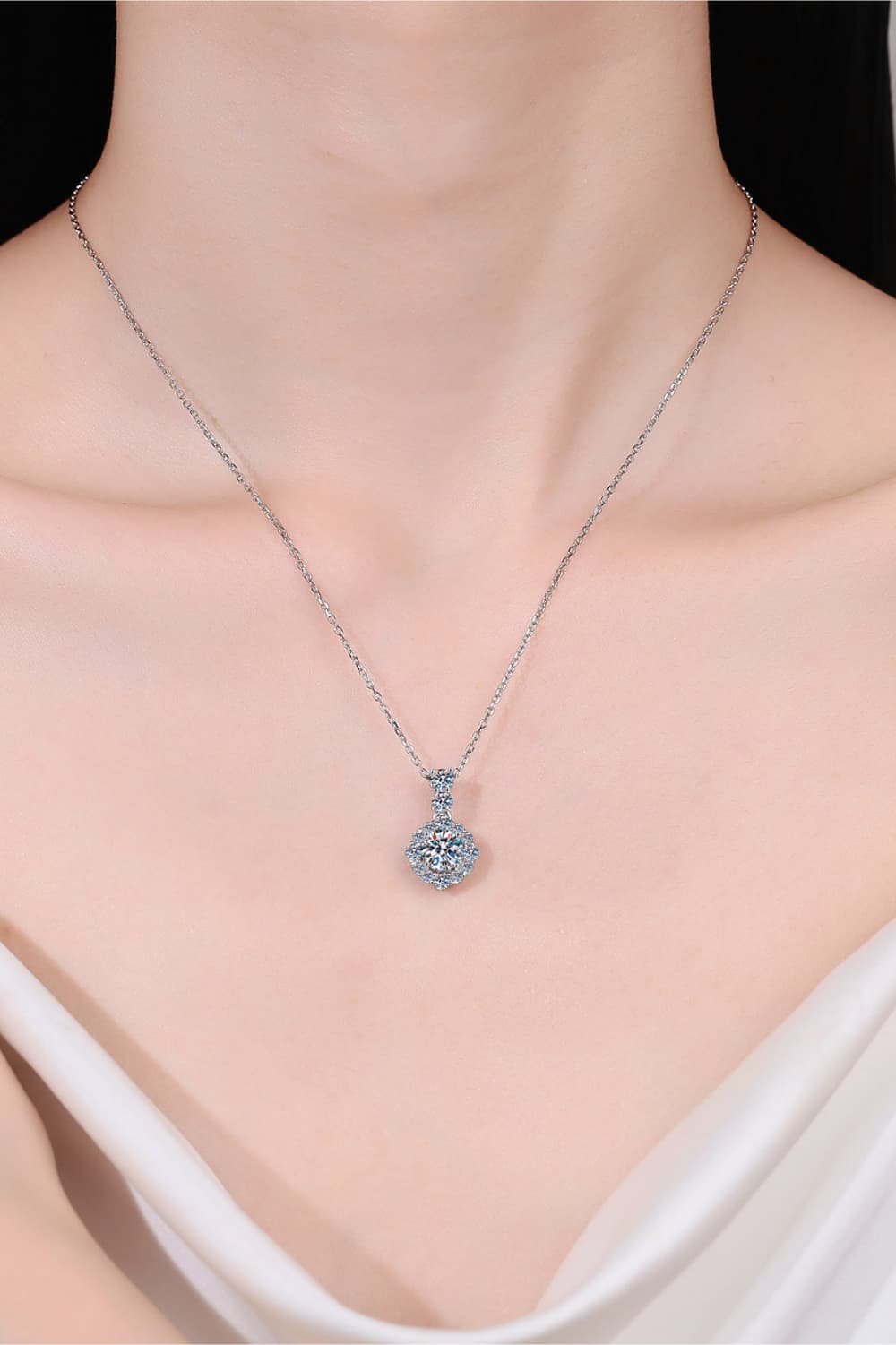 1 Carat Moissanite 925 Sterling Silver Necklace - Roe Creation