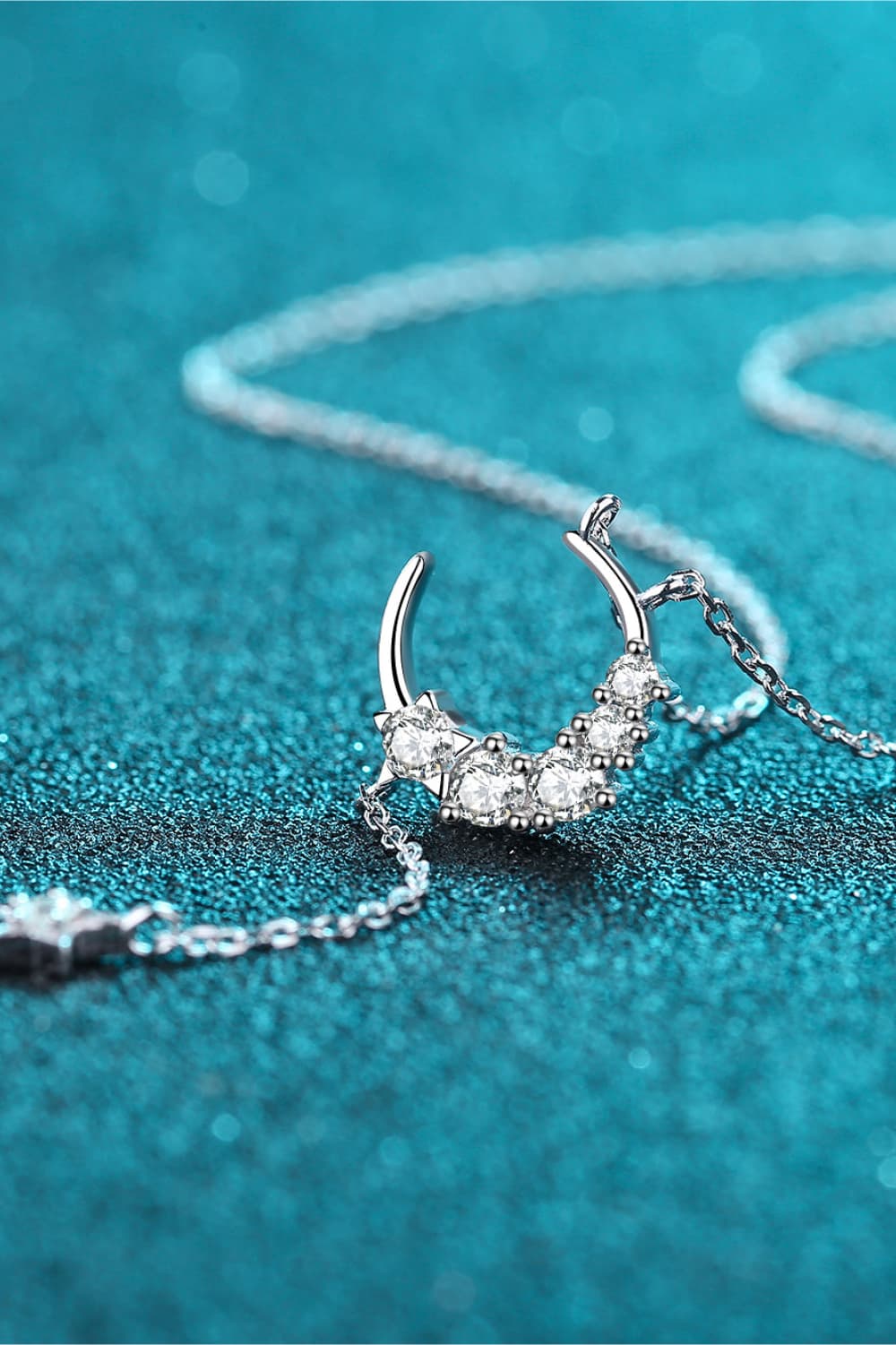 Star & Moon Moissanite Necklace - Roe Creation