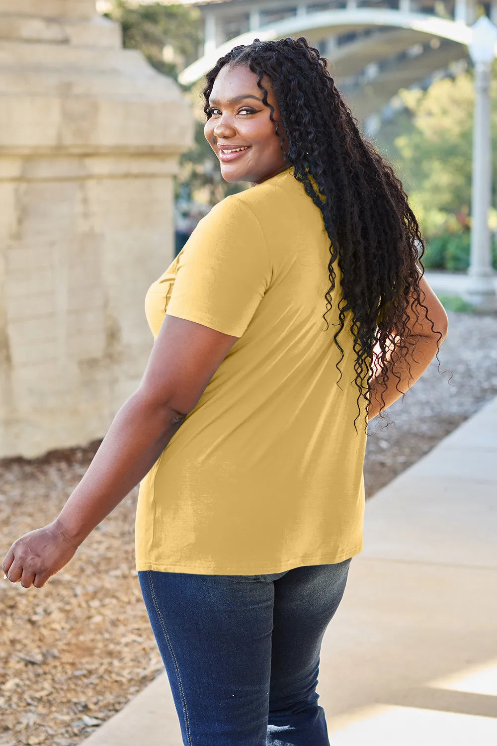 Basic Bae Bamboo Full Size V-Neck Short Sleeve T-Shirt - Roe Creation