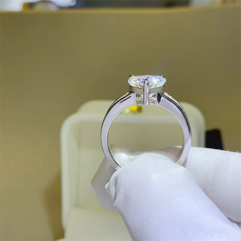 3 Carat Moissanite 925 Sterling Silver Ring - Roe Creation