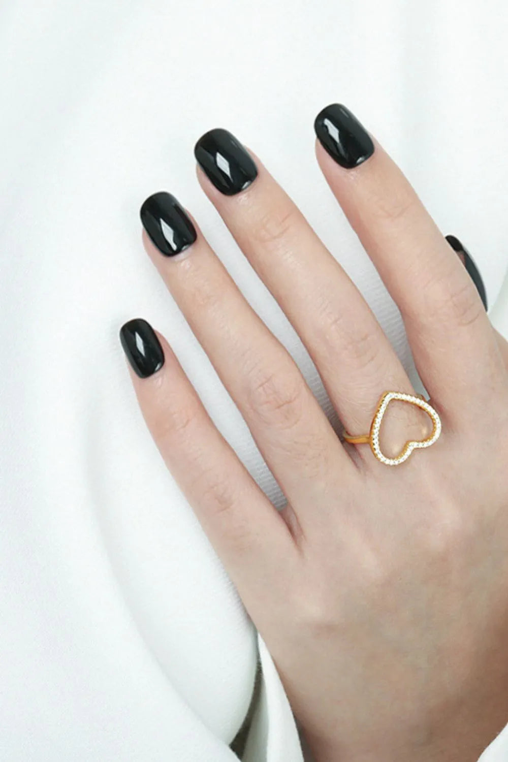 925 Sterling Silver Inlaid Zircon Heart Ring - Roe Creation