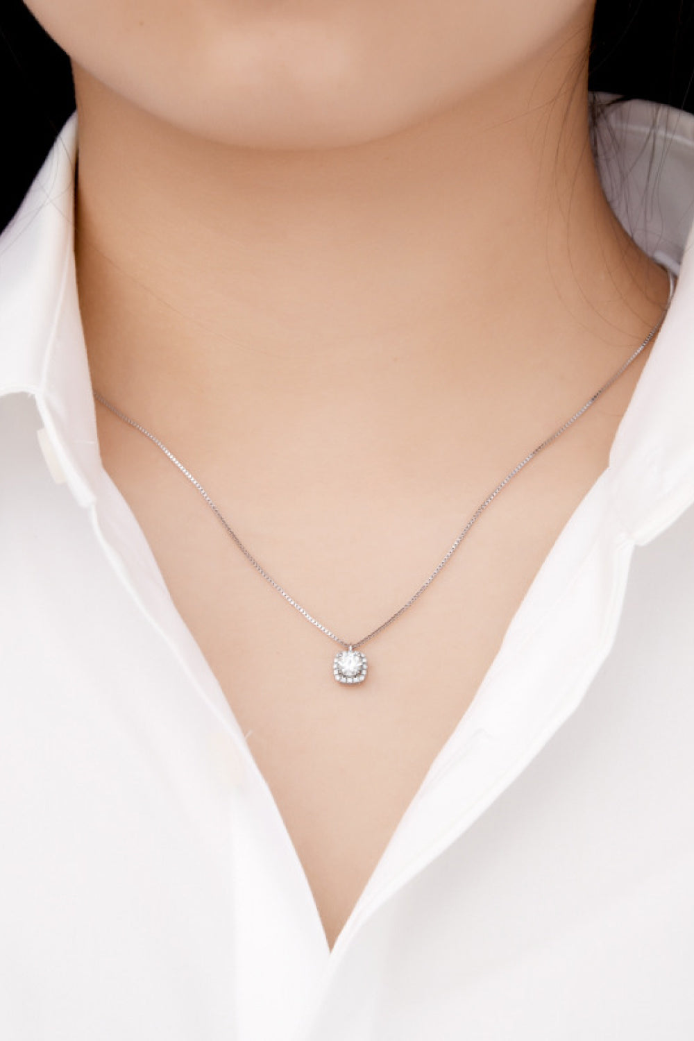 Moissanite Pendant Platinum-Plated Necklace - Roe Creation